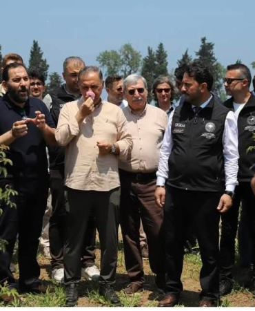 MHP Yalova İl Başkanı Ahmet İhsan Güldoğan, Milli Gül Çiçek Koleksiyonu Tanıtım Programına Katıldı 4 MHP Yalova İl Başkanı Ahmet İhsan Güldoğan, Milli Gül Çiçek Koleksiyonu Tanıtım Programına Katıldı