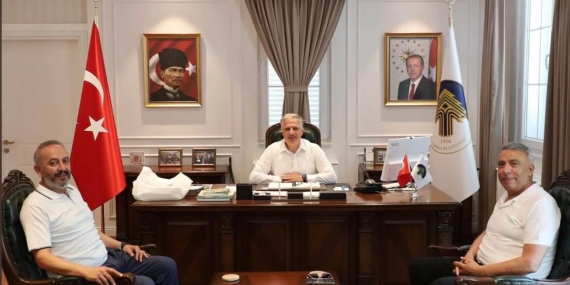 Yalova’nın Yöresel Lezzetleri Termal Belediye Başkanı Sinan Acar’a Takdim Edildi 12 Yalova’nın Yöresel Lezzetleri Termal Belediye Başkanı Sinan Acar’a Takdim Edildi