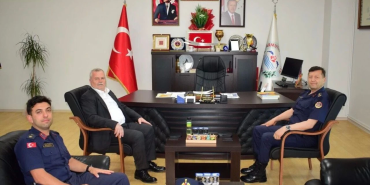 Jandarma Komutanlarından Başkan Arslan’a Nezaket Ziyareti 91 Jandarma Komutanlarından Başkan Arslan’a Nezaket Ziyareti