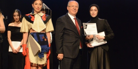 Bursa Fashion Week 9. Uluslararası Moda Günleri İçin Geri Sayım Başladı 19 Bursa Fashion Week 9. Uluslararası Moda Günleri İçin Geri Sayım Başladı