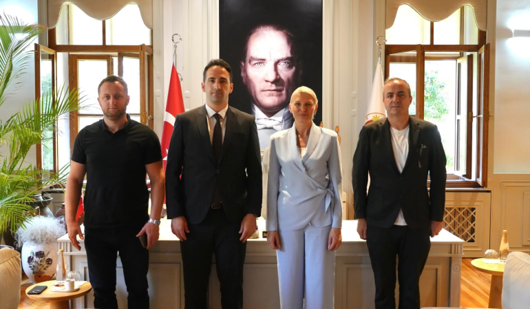 Bilecik Belediye Başkanı Melek Mızrak Subaşı’ndan Basın İlan Kurumu Bursa Bölge Müdürü Gökhan Eren’e Teşekkür