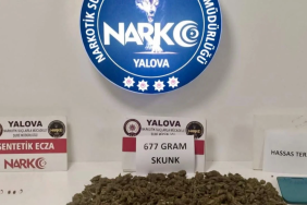 Yalova Çınarcık’ta Uyuşturucu Operasyonu: 677 Gram Uyuşturucu Madde Ele Geçirildi, 2 Şüpheli Tutuklandı 3 Yalova Çınarcık’ta Uyuşturucu Operasyonu: 677 Gram Uyuşturucu Madde Ele Geçirildi, 2 Şüpheli Tutuklandı
