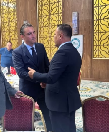 Silber Group Yönetim Kurulu Başkanı Yılmaz Silber’den ATSO Seçimlerinde Berkay Bahar’a Destek Mesajı 2 Silber Group Yönetim Kurulu Başkanı Yılmaz Silber’den ATSO Seçimlerinde Berkay Bahar’a Destek Mesajı