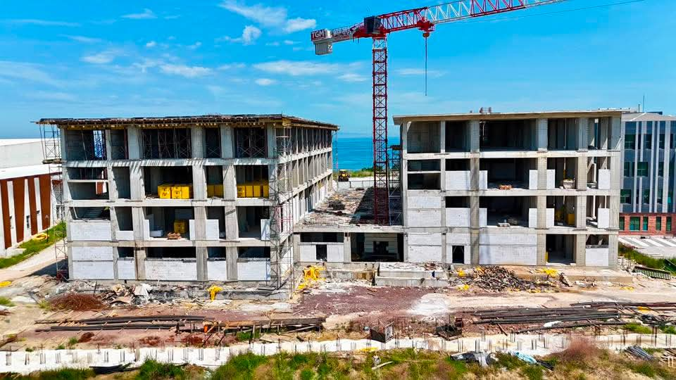 Geleceğe Atılan Sağlam Adımlar: Yalova Üniversitesi’nde Yemekhane ve Kütüphane Projesi Hızla Yükseliyor