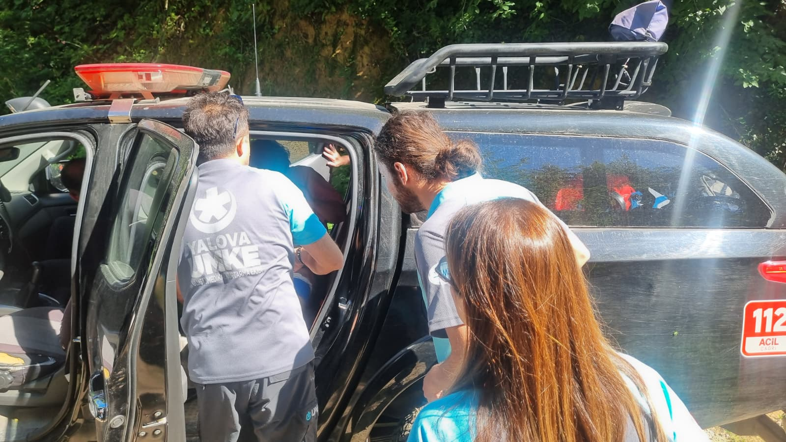 Termal Yatakkaya Şelalesi’nde Yaralanan Vatandaş Kurtarıldı 4 Termal Yatakkaya Şelalesi’nde Yaralanan Vatandaş Kurtarıldı