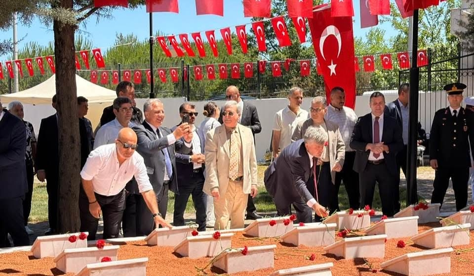 MHP Yalova Teşkilatı Jandarma’nın 187. Kuruluş Yıl Dönümü ve Akköy Şehitlerini Anma Programına Katıldı 8 MHP Yalova Teşkilatı Jandarma’nın 187. Kuruluş Yıl Dönümü ve Akköy Şehitlerini Anma Programına Katıldı