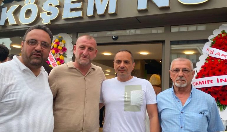 Zafer Partisi Yalova Teşkilatlarından Yoğun Saha Mesaisi: Aynı Günde Birçok Etkinlikte Yer Aldılar