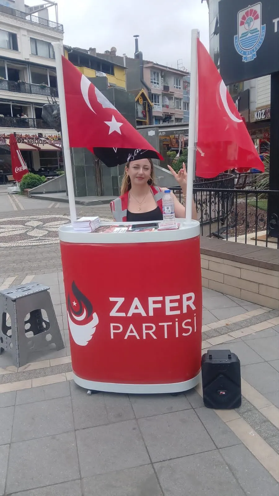 Zafer Partisi Yalova Teşkilatlarından Yoğun Saha Mesaisi: Aynı Günde Birçok Etkinlikte Yer Aldılar 1 Zafer Partisi Yalova Teşkilatlarından Yoğun Saha Mesaisi: Aynı Günde Birçok Etkinlikte Yer Aldılar