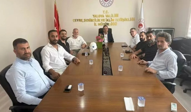İMO Yalova’dan İl Müdürü Tuncay Mülayim’e Ziyaret: Kentsel Dönüşüm ve Yapı Güvenliği Gündemde 3 İMO Yalova’dan İl Müdürü Tuncay Mülayim’e Ziyaret: Kentsel Dönüşüm ve Yapı Güvenliği Gündemde