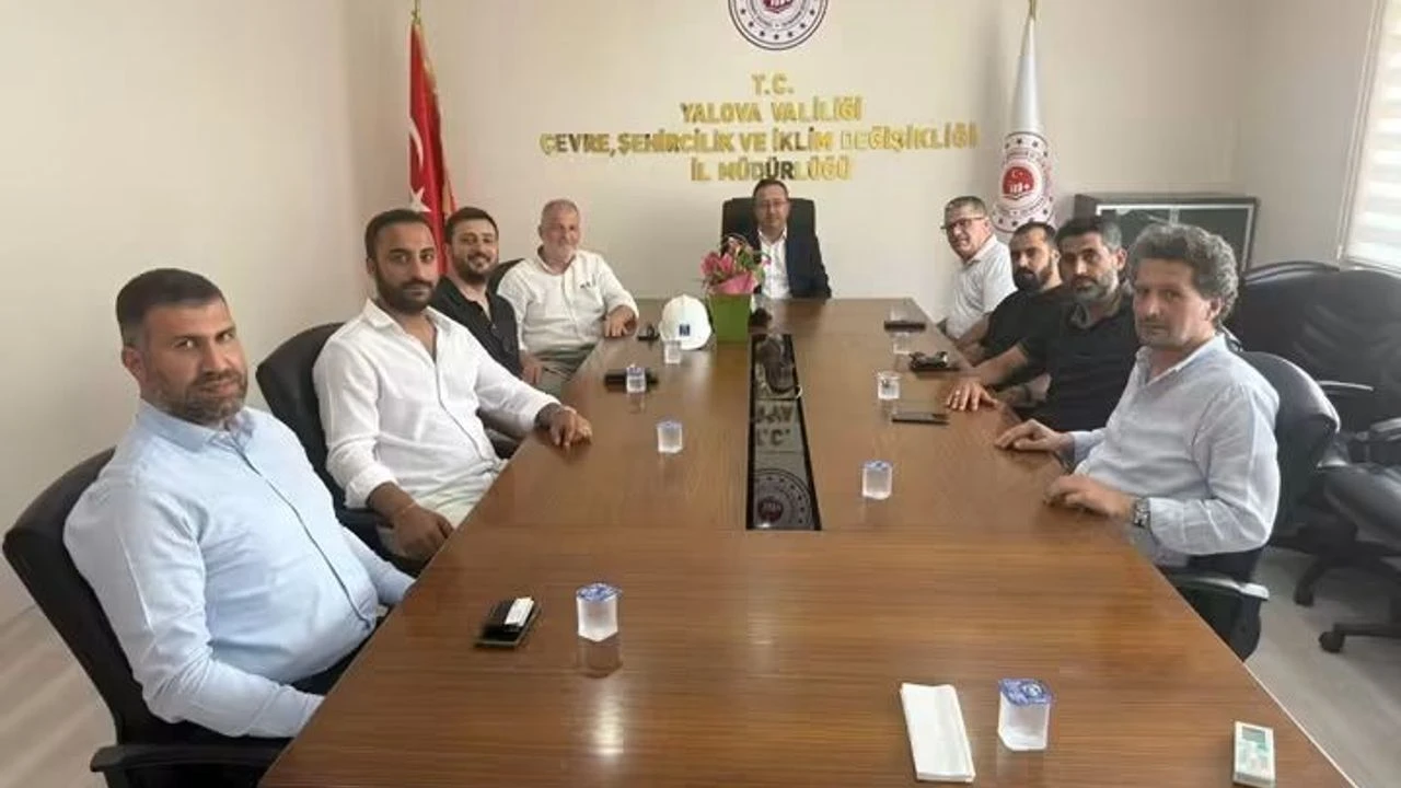 İMO Yalova’dan İl Müdürü Tuncay Mülayim’e Ziyaret: Kentsel Dönüşüm ve Yapı Güvenliği Gündemde 3 İMO Yalova’dan İl Müdürü Tuncay Mülayim’e Ziyaret: Kentsel Dönüşüm ve Yapı Güvenliği Gündemde