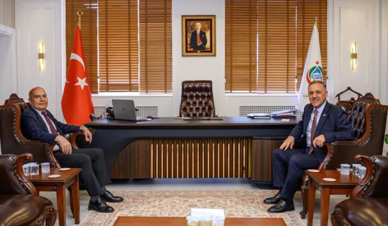 Yalova’da Yoğun Diplomasi Trafiği: Vali Ahmet Hamdi Usta’ya Önemli Ziyaretler ve Eğitim Programında Kritik Mesajlar