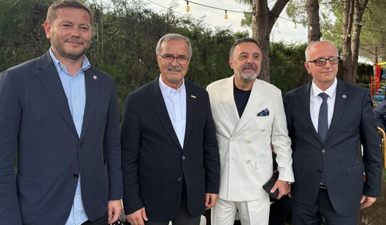 YTSO’dan Sanayi, Eğitim, Sağlık ve Spor Alanlarında Yoğun Mesai: Yalova’nın Geleceğine Yön Veren Temaslar 1 YTSO’dan Sanayi, Eğitim, Sağlık ve Spor Alanlarında Yoğun Mesai: Yalova’nın Geleceğine Yön Veren Temaslar