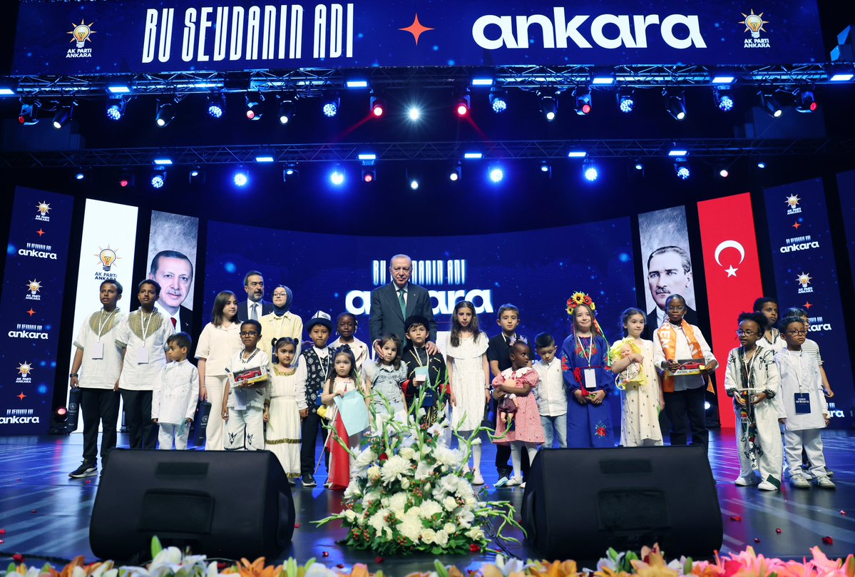 Cumhurbaşkanı Erdoğan Ankara Teşkilatıyla Buluştu: “Bu Sevdanın Adı Ankara”