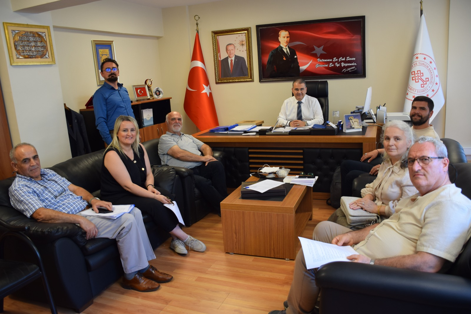 Yalova’da Somut Olmayan Kültürel Miras İçin Kritik Toplantı: Kentin Kültürel Hafızası Kayıt Altına Alınacak 4 Yalova’da Somut Olmayan Kültürel Miras İçin Kritik Toplantı: Kentin Kültürel Hafızası Kayıt Altına Alınacak