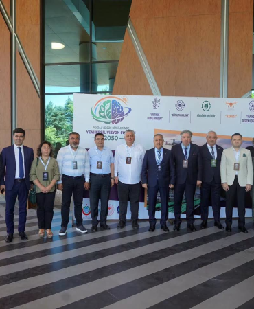 Yalova’da “Peyzaj ve Süs Bitkilerinde Yeni Nesil Vizyon Forumu 2050” Başladı: Sektörün Geleceği Masaya Yatırıldı