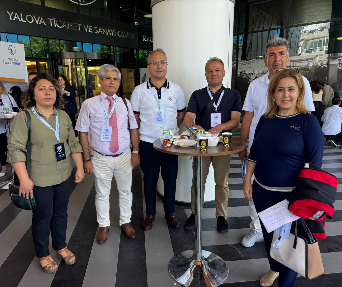 Yalova’da “Peyzaj ve Süs Bitkilerinde Yeni Nesil Vizyon Forumu 2050” Başladı: Sektörün Geleceği Masaya Yatırıldı 8 Yalova’da “Peyzaj ve Süs Bitkilerinde Yeni Nesil Vizyon Forumu 2050” Başladı: Sektörün Geleceği Masaya Yatırıldı