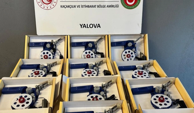 Yalova Ro-Ro Limanı'nda Kaçak Elektronik Etiketleme Makinesi Ele Geçirildi