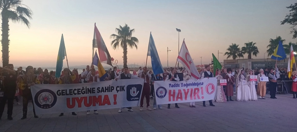 Yalova’da Uyuşturucuyla Mücadelede Güç Birliği: “Adım Adım Yol Arkadaşım, Birlikte Başarıyoruz” Projesiyle Topluma Umut Mesajı
