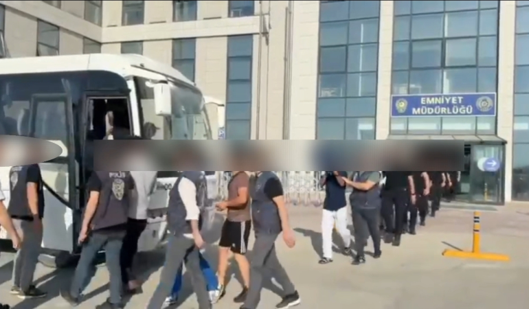 Yalova Merkezli Siber Dolandırıcılık Operasyonu: 28 Tutuklama, 400 Mağdur