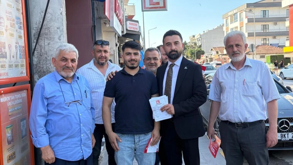 Yeniden Refah Partisi Yalova’da Esnafın Nabzını Tuttu: “Sorunları Dinliyor, Çözüm İçin Çalışıyoruz”