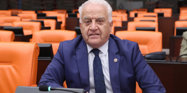 BECAN’DAN İÇİŞLERİ BAKANLIĞI’NA TEPKİ: “TRAFİK KAZALARIYLA İLGİLİ SORULARIM 1 YILDIR YANITSIZ” 1 BECAN’DAN İÇİŞLERİ BAKANLIĞI’NA TEPKİ: “TRAFİK KAZALARIYLA İLGİLİ SORULARIM 1 YILDIR YANITSIZ”