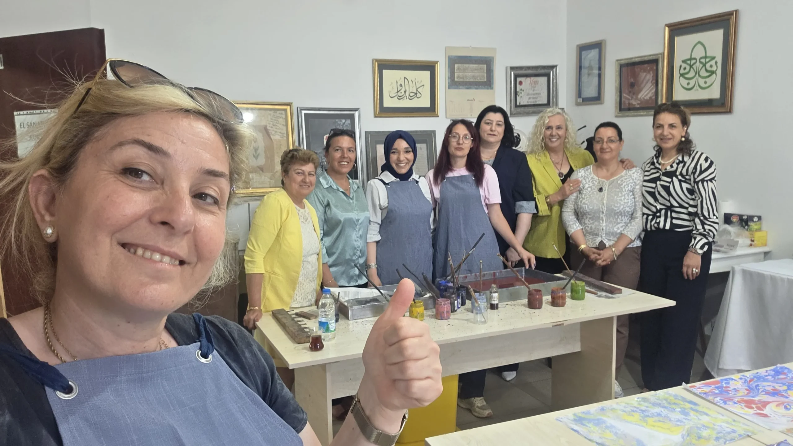 Yalova Kent Konseyi Kadın Meclisi’nden Ebru Sanatı Atölyesi: Sanat ve Dayanışma Bir Arada