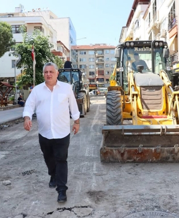 Yalova Belediyesi’nden Yol Seferberliği: Safran Yolu ve Şefika Sokak’ta Çalışmalar Hız Kesmeden Devam Ediyor