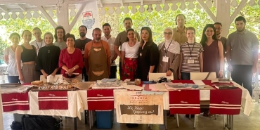 Doktora Araştırmacıları Yalova Kağıdı’na Hayran Kaldı: Kültürel Miras Uluslararası Akademiyle Buluştu 99 Doktora Araştırmacıları Yalova Kağıdı’na Hayran Kaldı: Kültürel Miras Uluslararası Akademiyle Buluştu