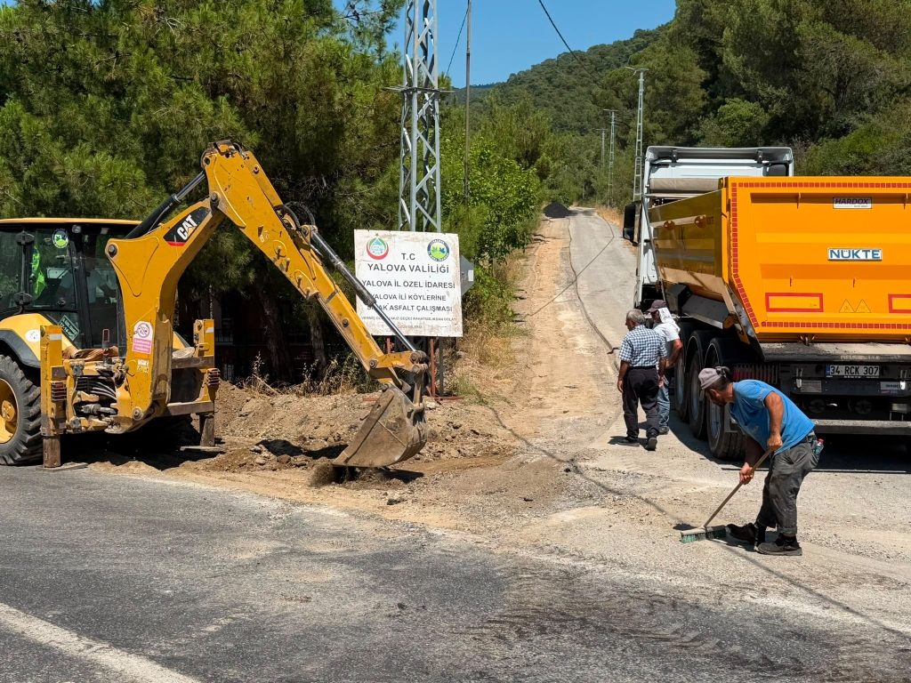 Yalova’da Köy Yollarında Büyük Dönüşüm: İl Özel İdaresi Yol Çalışmalarını Aralıksız Sürdürüyor