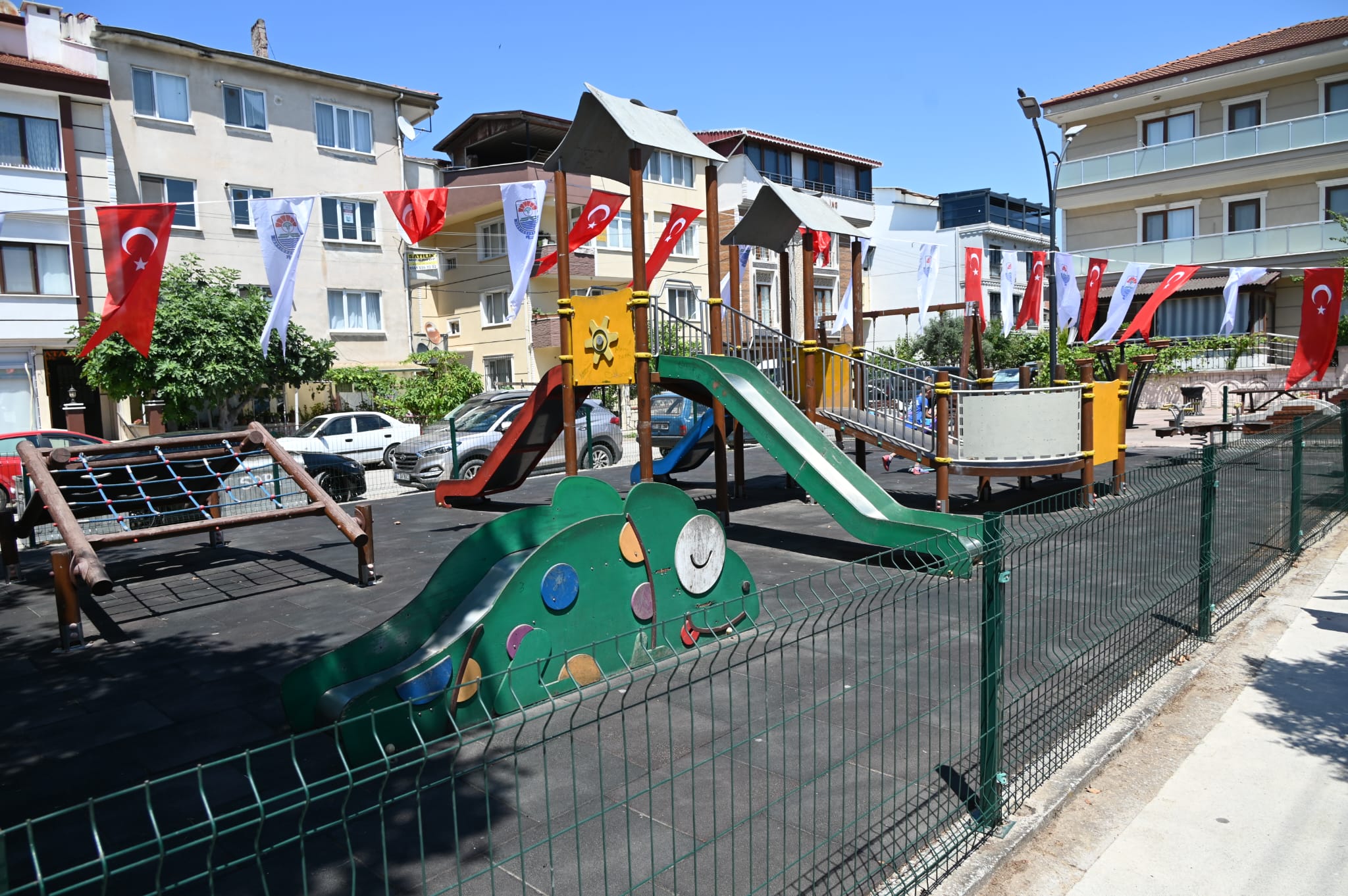 Figen Abbasioğlu’nun Adı Yalova’da Çocuk Parkında Yaşatılacak 7 Figen Abbasioğlu’nun Adı Yalova’da Çocuk Parkında Yaşatılacak