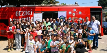 Gezici Kütüphane Projesi 2026 Yılı Etkinlikleri Elmalık Köyü’nden Başladı 7 Gezici Kütüphane Projesi 2026 Yılı Etkinlikleri Elmalık Köyü’nden Başladı