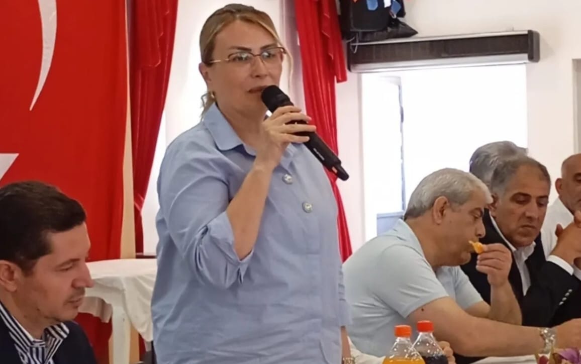 Erzurum Dernek Başkanları Altınova'da Buluştu: ERKON İstişare Toplantısında Birlik ve Dayanışma Mesajı 5 Erzurum Dernek Başkanları Altınova'da Buluştu: ERKON İstişare Toplantısında Birlik ve Dayanışma Mesajı