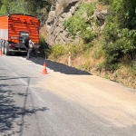 Yalova’da Köy Yollarında Büyük Dönüşüm: İl Özel İdaresi Yol Çalışmalarını Aralıksız Sürdürüyor 8 Yalova’da Köy Yollarında Büyük Dönüşüm: İl Özel İdaresi Yol Çalışmalarını Aralıksız Sürdürüyor