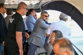 BAŞKAN YELE, YENİ DOĞAN BEBEKLERE HEDİYELERİNİ VERDİ 2 thumbnail