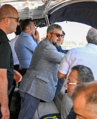 Yalova’da 1 Temmuz Denizcilik ve Kabotaj Bayramı Coşkusu: İl Sağlık Müdürü Kaşıkcı Resmi Törene Katıldı 2 Yalova’da 1 Temmuz Denizcilik ve Kabotaj Bayramı Coşkusu: İl Sağlık Müdürü Kaşıkcı Resmi Törene Katıldı