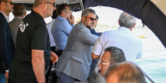Yalova’da 1 Temmuz Denizcilik ve Kabotaj Bayramı Coşkusu: İl Sağlık Müdürü Kaşıkcı Resmi Törene Katıldı 13 Yalova’da 1 Temmuz Denizcilik ve Kabotaj Bayramı Coşkusu: İl Sağlık Müdürü Kaşıkcı Resmi Törene Katıldı