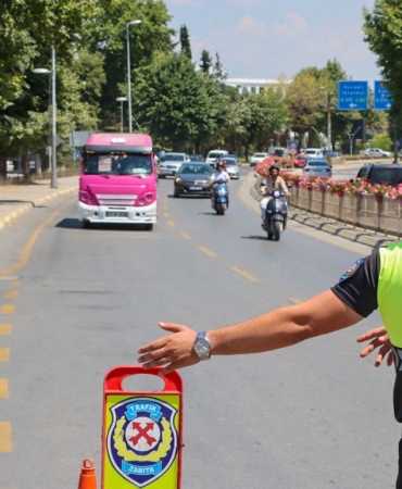 Yalova’da M Plakalı Minibüslere Sıkı Denetim
