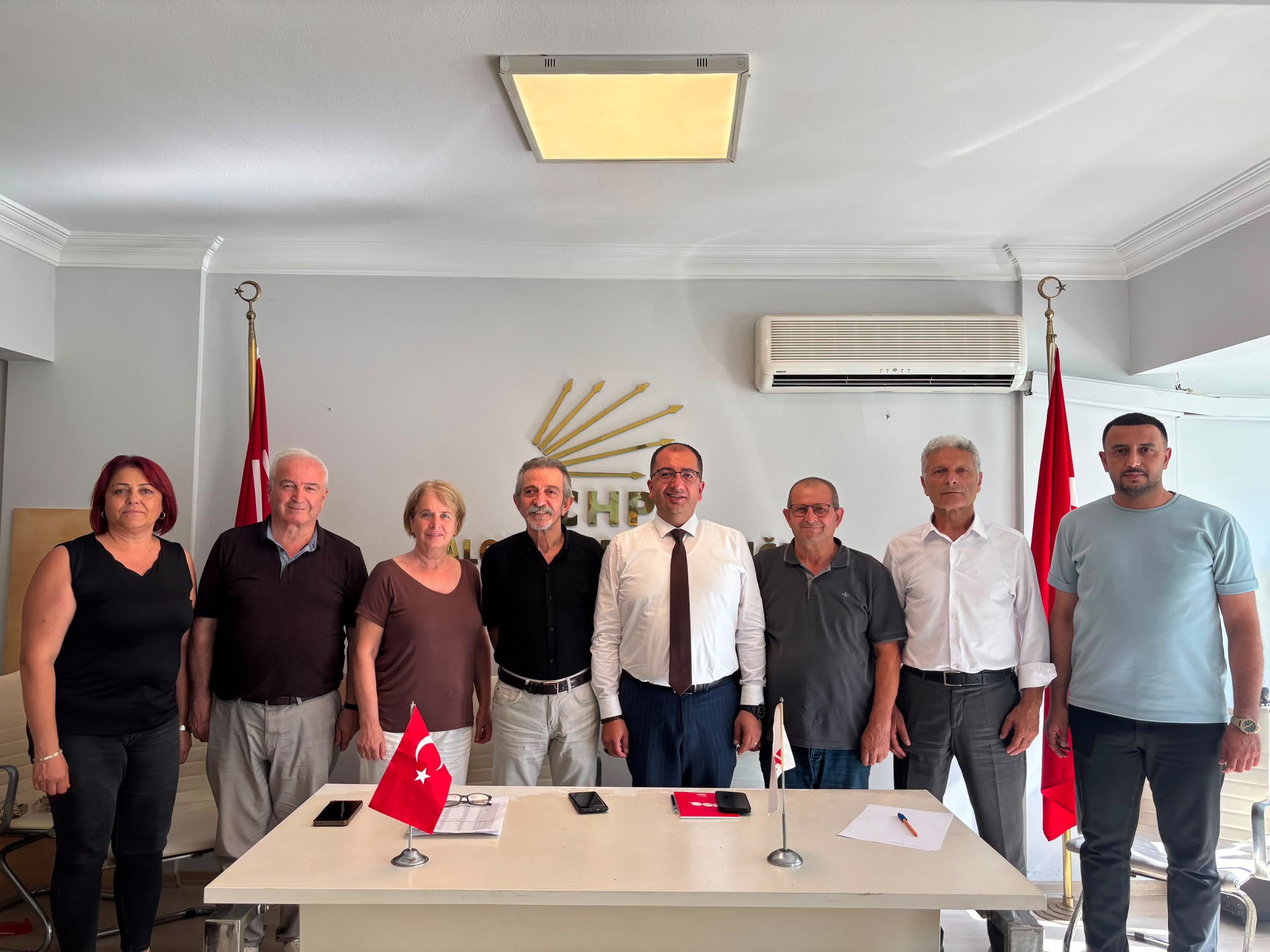 CHP Yalova’da İlçe Başkanlarından Erdem Doğancı’ya Tam Destek: “Cumhuriyet Halk Partisi Kişilerin Değil, Örgütün Partisidir”