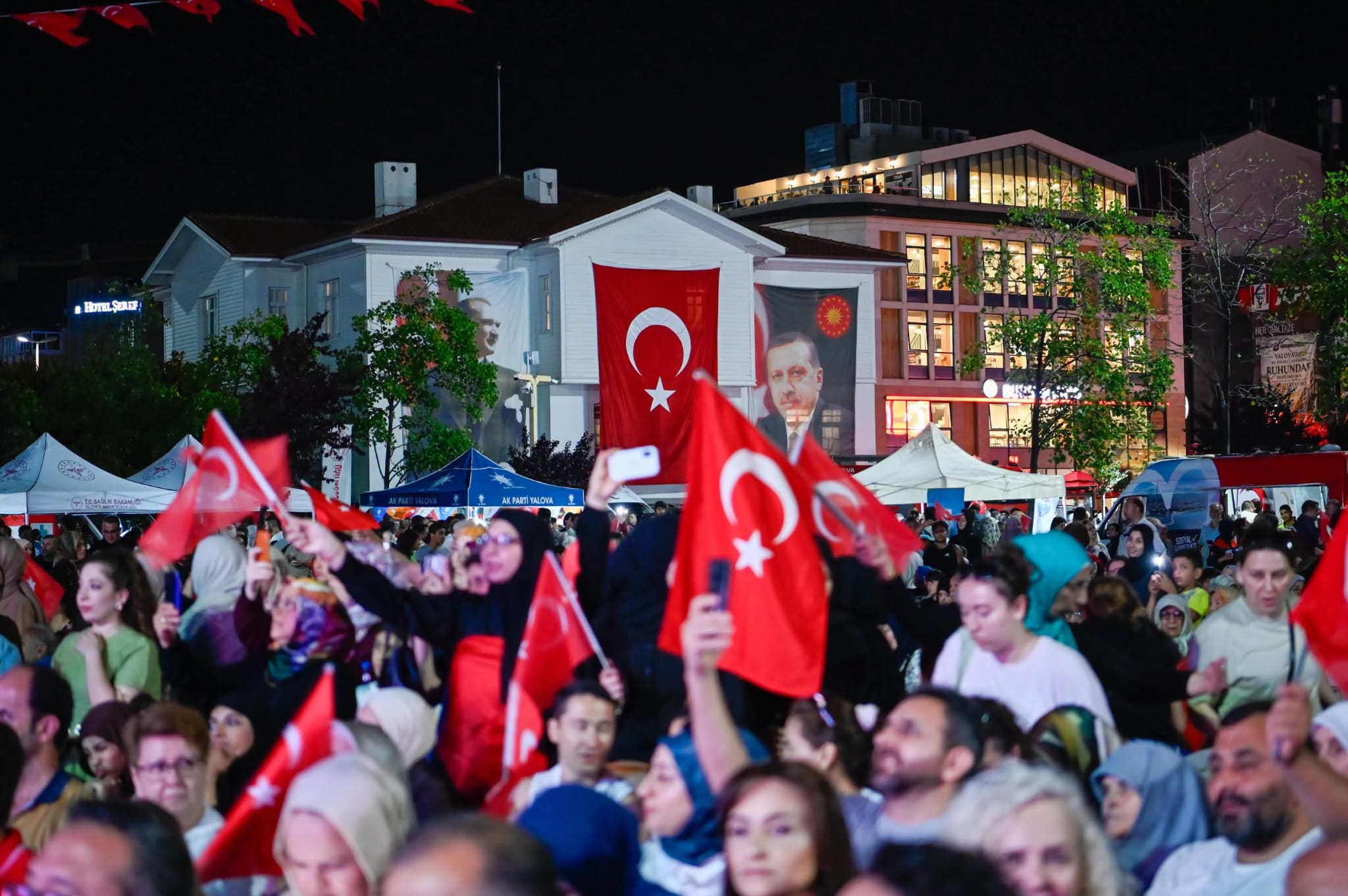 Yalova’da 15 Temmuz Demokrasi ve Milli Birlik Günü’nün 10. Yılında Anlamlı Anma Programları Düzenlendi