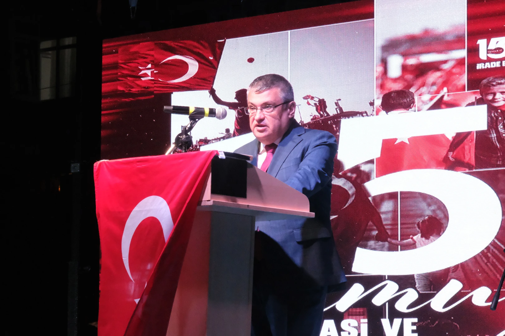 ÇİFTLİKKÖY’DE 15 TEMMUZ ETKİNLİKLERİ YAPILDI 8 ÇİFTLİKKÖY’DE 15 TEMMUZ ETKİNLİKLERİ YAPILDI
