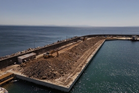 ARMUTLU LİMANI 2026 BALIKÇILIK SEZONUNA HAZIRLANIYOR: GÜÇLENDİRME ÇALIŞMALARI HIZ KESMEDEN DEVAM EDİYOR 40 ARMUTLU LİMANI 2026 BALIKÇILIK SEZONUNA HAZIRLANIYOR: GÜÇLENDİRME ÇALIŞMALARI HIZ KESMEDEN DEVAM EDİYOR