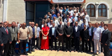 MHP Çınarcık’ta Görev Değişimi: İlçe Başkanlığına İsmail Taş Seçildi 41 MHP Çınarcık’ta Görev Değişimi: İlçe Başkanlığına İsmail Taş Seçildi