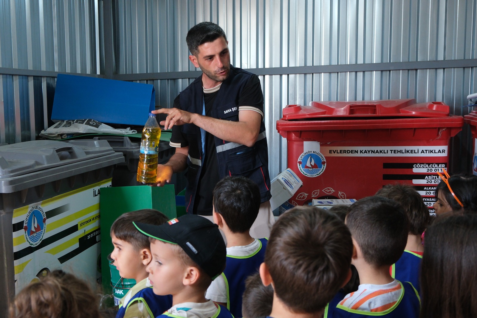 Minikler Sıfır Atık Merkezinde Çevre Bilinci Kazandı