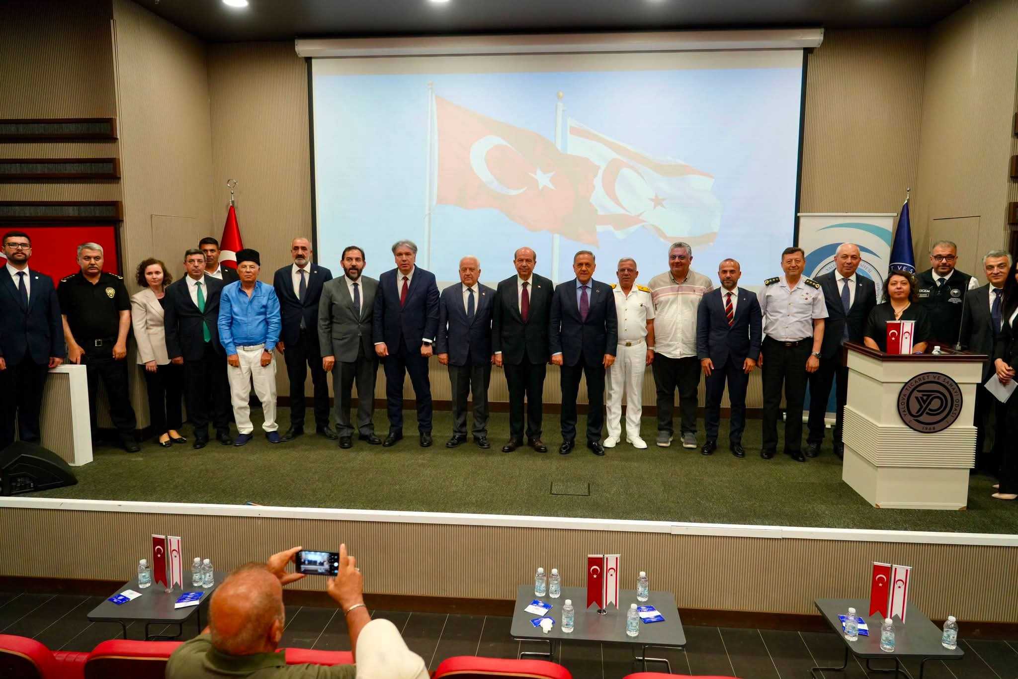 KKTC Cumhurbaşkanı Ersin Tatar Yalova’da: “Doğu Akdeniz’de Türk Varlığı ve KKTC’nin Stratejik Önemi” Programına Katıldı 9 KKTC Cumhurbaşkanı Ersin Tatar Yalova’da: “Doğu Akdeniz’de Türk Varlığı ve KKTC’nin Stratejik Önemi” Programına Katıldı