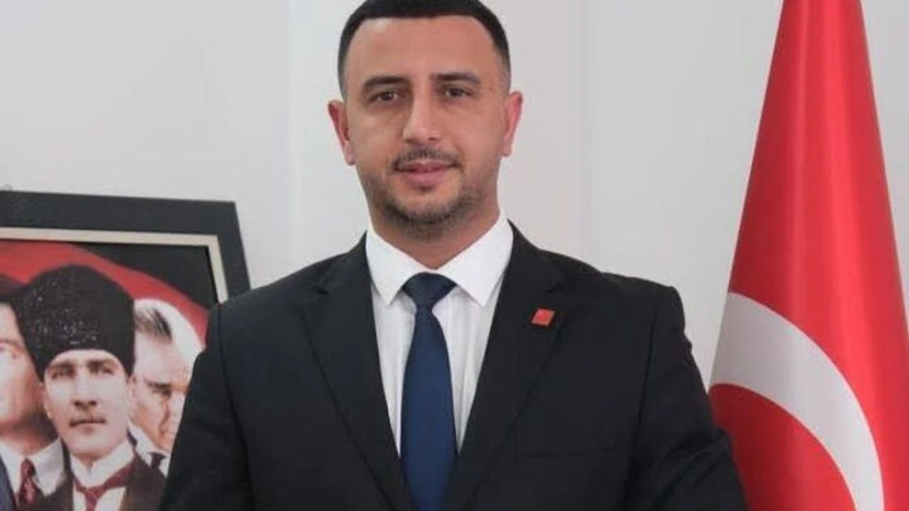 CHP Çiftlikköy İlçe Başkanı Savaş Kaşıkçı’dan Parti İçi Tartışmalara Sert Tepki: 5 CHP Çiftlikköy İlçe Başkanı Savaş Kaşıkçı’dan Parti İçi Tartışmalara Sert Tepki: “Örgüt İradesini Yok Sayan Hiçbir Anlayışı Tanımıyoruz”