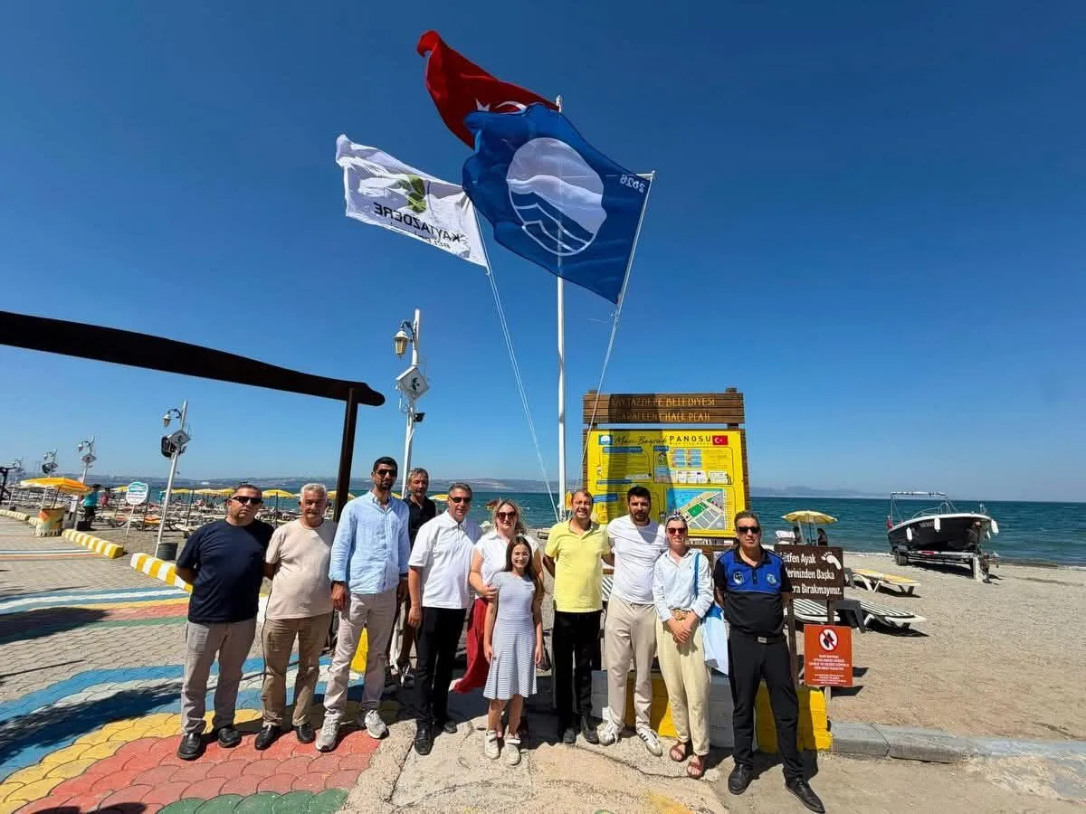 Kaytazdere’de Çifte Mavi Bayrak Gururu: Saraycık ve Saralkent Halk Plajları 2026’da da Tescillendi 8 Kaytazdere’de Çifte Mavi Bayrak Gururu: Saraycık ve Saralkent Halk Plajları 2026’da da Tescillendi