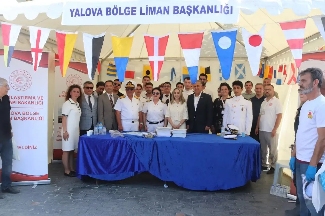 Yalova’da Kabotaj Bayramı’nın 100. Yılı Coşkuyla Kutlandı 8 Yalova’da Kabotaj Bayramı’nın 100. Yılı Coşkuyla Kutlandı