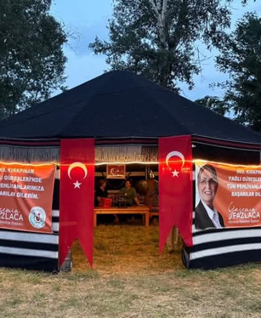 Altınova Belediyesi Kırkpınar’da Hem Pehlivanları Hem Otağıyla Öne Çıktı: Ata Sporuna Güçlü Destek 2 Altınova Belediyesi Kırkpınar’da Hem Pehlivanları Hem Otağıyla Öne Çıktı: Ata Sporuna Güçlü Destek