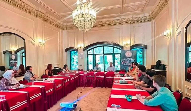 Yalova, Osmanlı Tarihi Araştırmalarının Uluslararası Merkezi Oluyor: Osmanlı Çalışmaları Yaz Okulu Başladı 6 Yalova, Osmanlı Tarihi Araştırmalarının Uluslararası Merkezi Oluyor: Osmanlı Çalışmaları Yaz Okulu Başladı