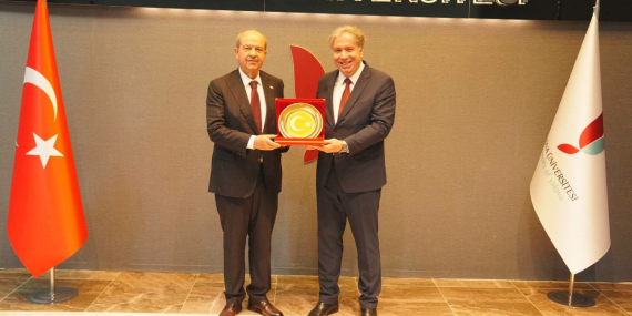 KKTC Cumhurbaşkanı Ersin Tatar Yalova’da: “Doğu Akdeniz’de Türk Varlığı ve KKTC’nin Stratejik Önemi” Programına Katıldı 11 KKTC Cumhurbaşkanı Ersin Tatar Yalova’da: “Doğu Akdeniz’de Türk Varlığı ve KKTC’nin Stratejik Önemi” Programına Katıldı
